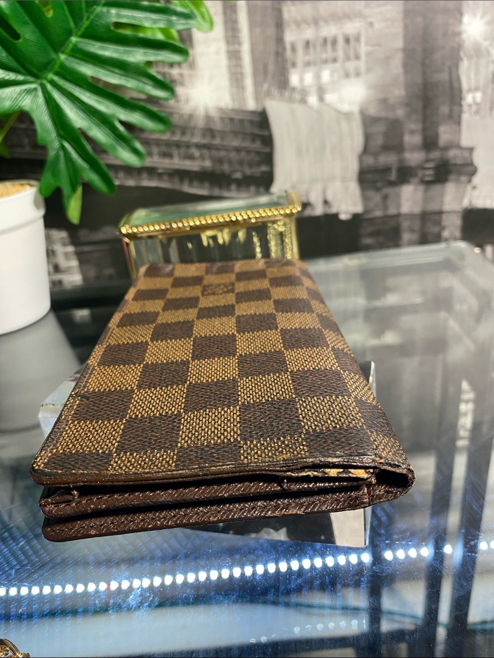 Authentic Louis Vuitton Damier Checkbook/Phone Long Wallet - Picture 14 of 16